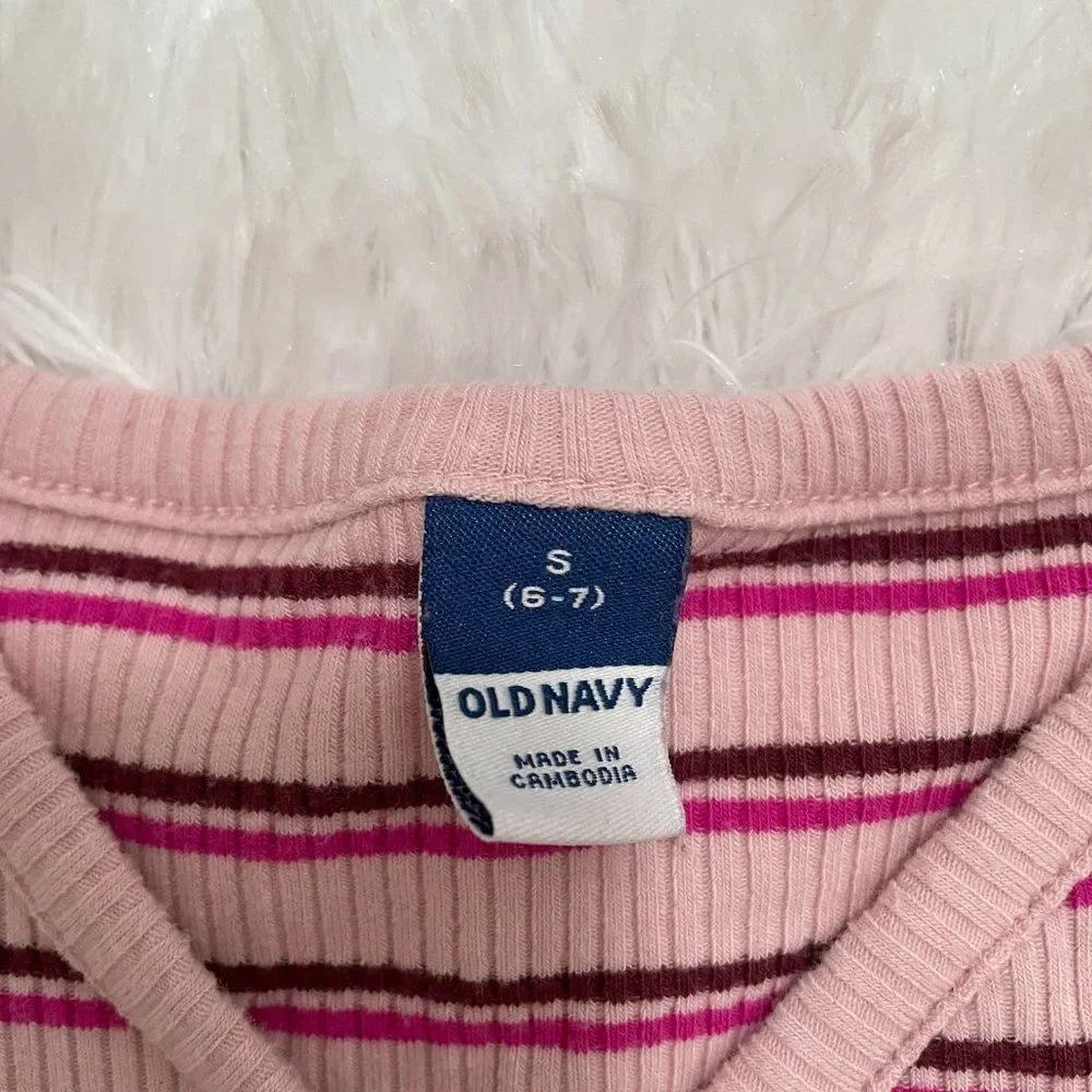 3/$10 Girls Old navy Pink Striped V-Neck Long Sleeve Top Small